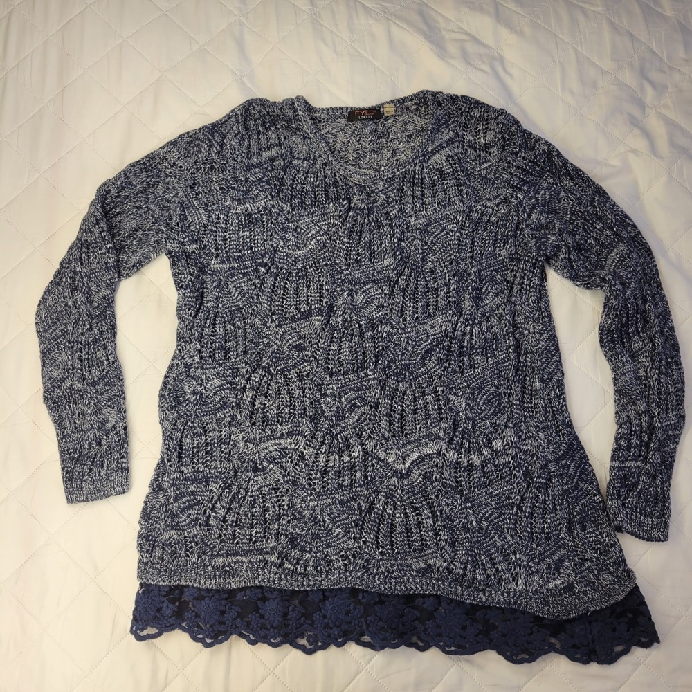 Fylo London Womens XL Blue White Marled Knit V-Neck Sweater Lace Trim Hem Top
